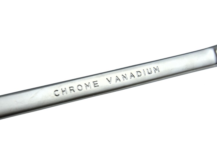 Klucz oczkowy z napisem Chrome Vanadium