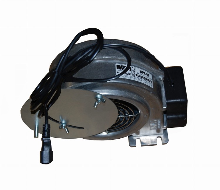 Wentylator promieniowy WPA 07 P z aluminiową obudową, przysłoną i przewodem z wtykiem do kotła