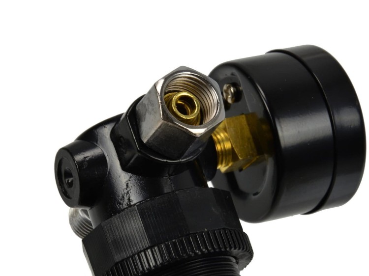 Regulator ciśnienia 1/4" do pistoletu lakierniczego z manometrem i pokrętłem regulacyjnym