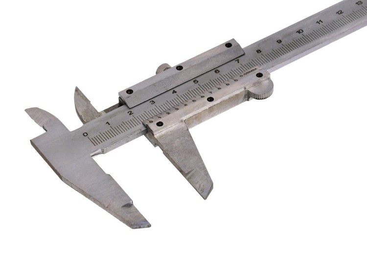 Suwmiarka analogowa dwuszczękowa Geko 150 mm z noniuszem 0,05 mm
