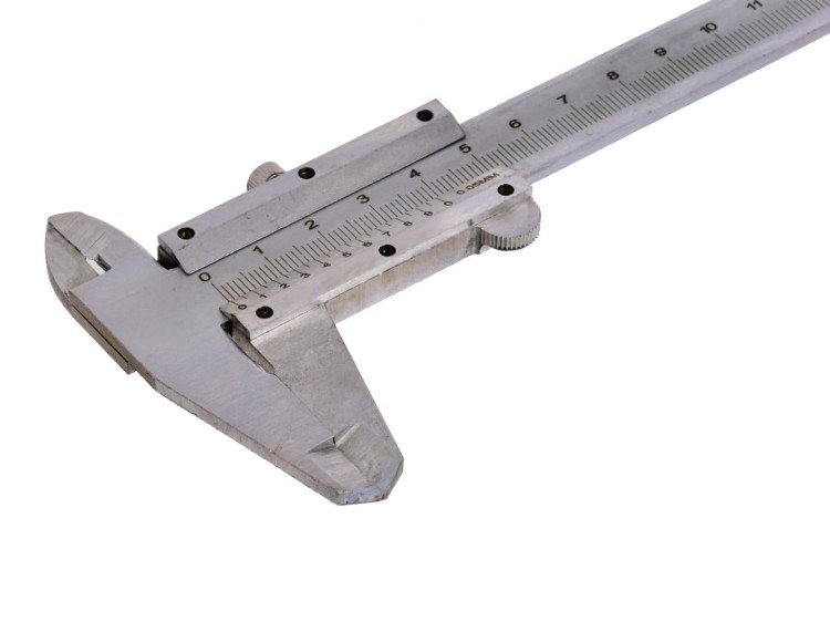 Suwmiarka analogowa dwuszczękowa Geko 150 mm z noniuszem 0,05 mm ze stali
