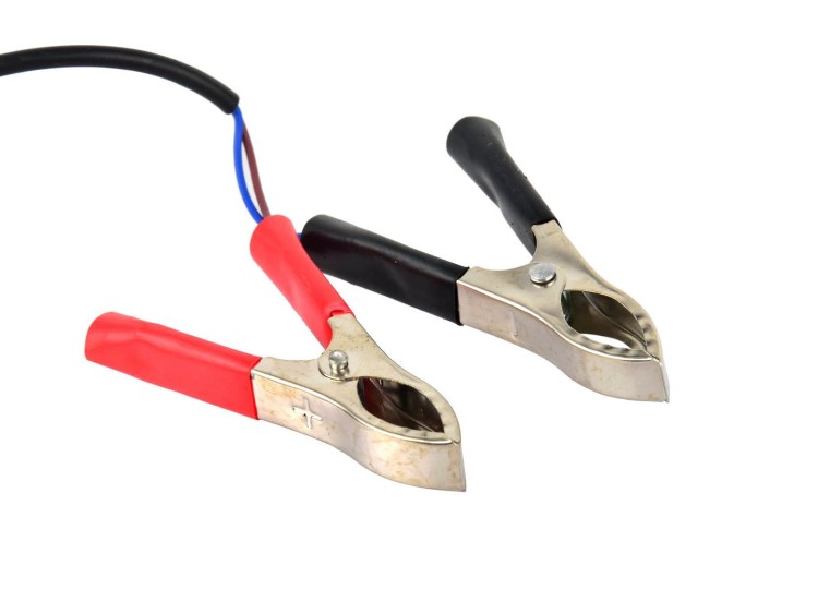 Krokodylki do akumulatora z czerwonym i czarnym uchwytem do pompy 12V