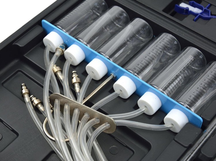 Tester do wtryskiwaczy Common Rail z 6 menzurkami i wężykami do pomiaru przepływu paliwa