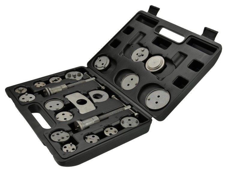 Zestaw do wyciskania tłoczków hamulcowych 21 elementów w walizce marki Geko