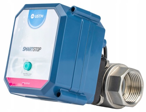 Zawór antyzalaniowy SMARTSTOP 3/4 cala z niebieską obudową i metalowym przyłączem gwintowanym