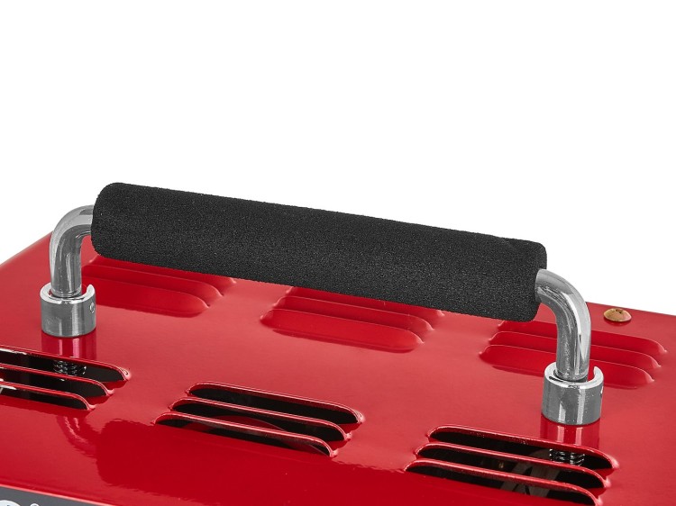 Ergonomiczny czarny uchwyt na czerwonym prostowniku z rozruchem 100A 6/12V