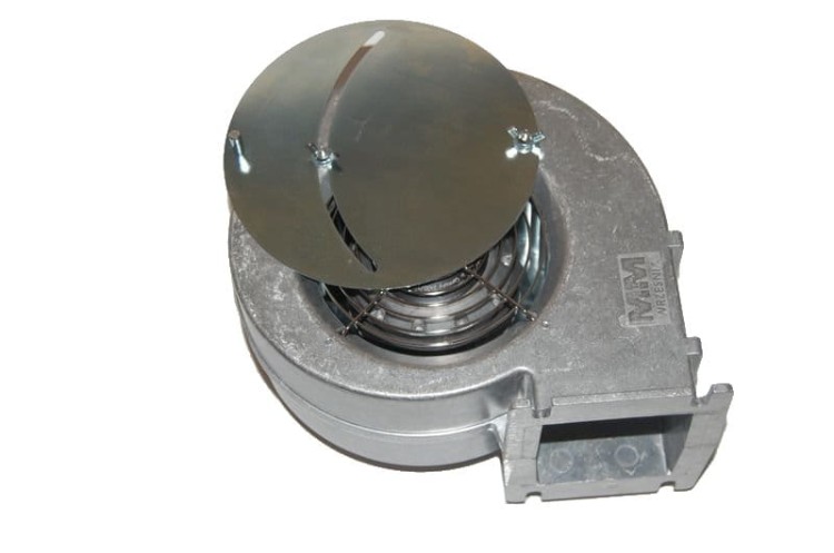 Wentylator WPA 140 P z aluminiową obudową, przysłoną i kołnierzem do montażu
